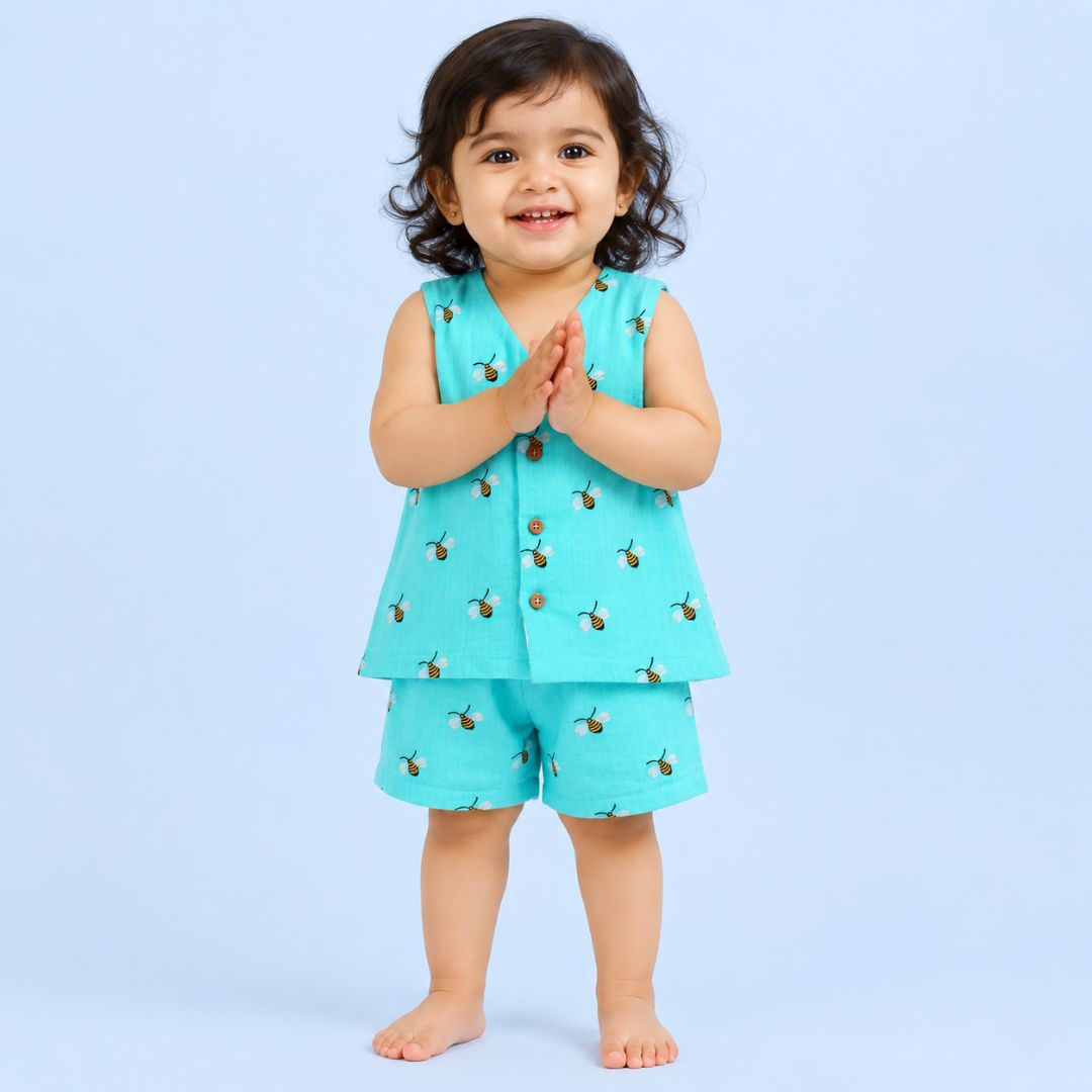 Busy Bees Jhabla Top with Shorts