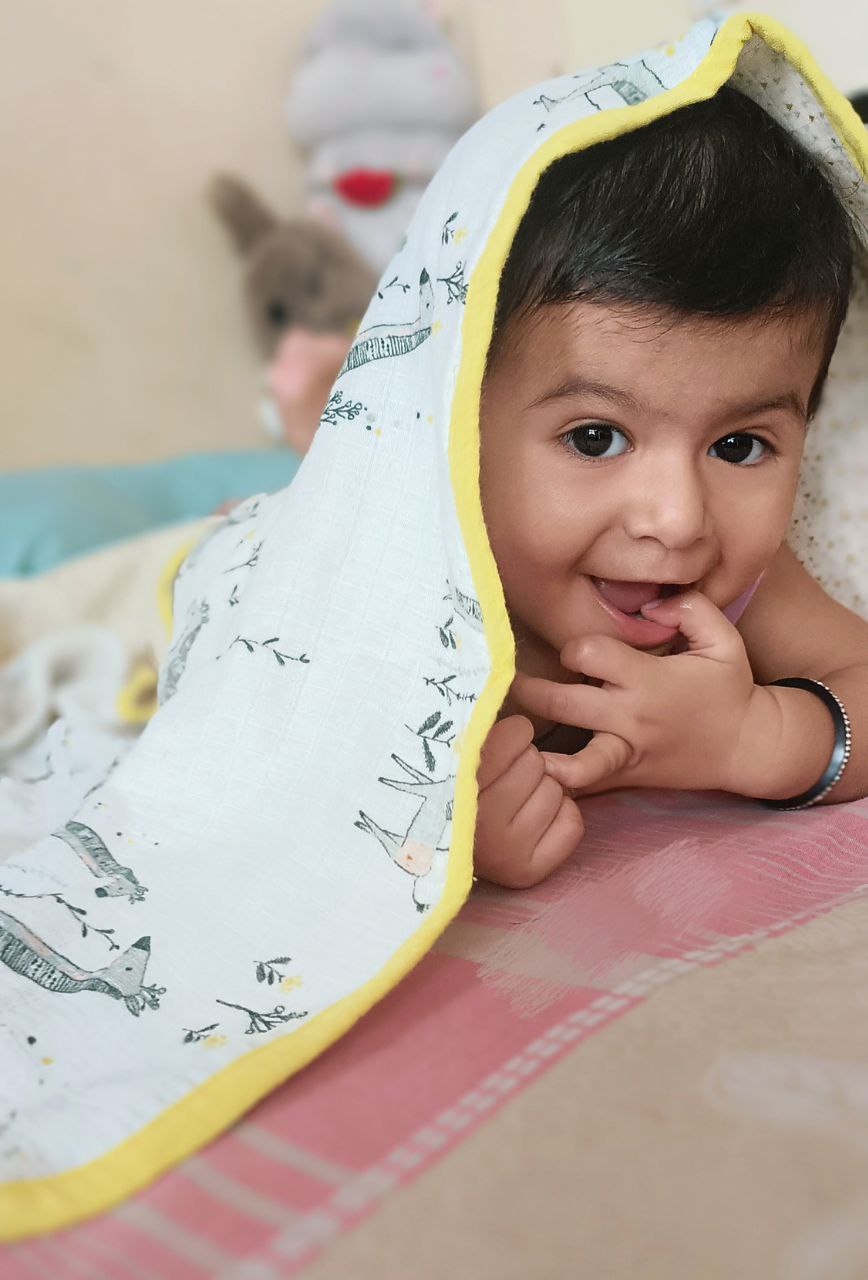 Giraffe Reversible Muslin Blanket