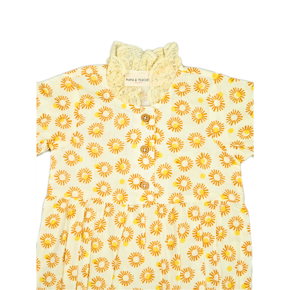 Jumpsuit with lace collar in Sunflower
