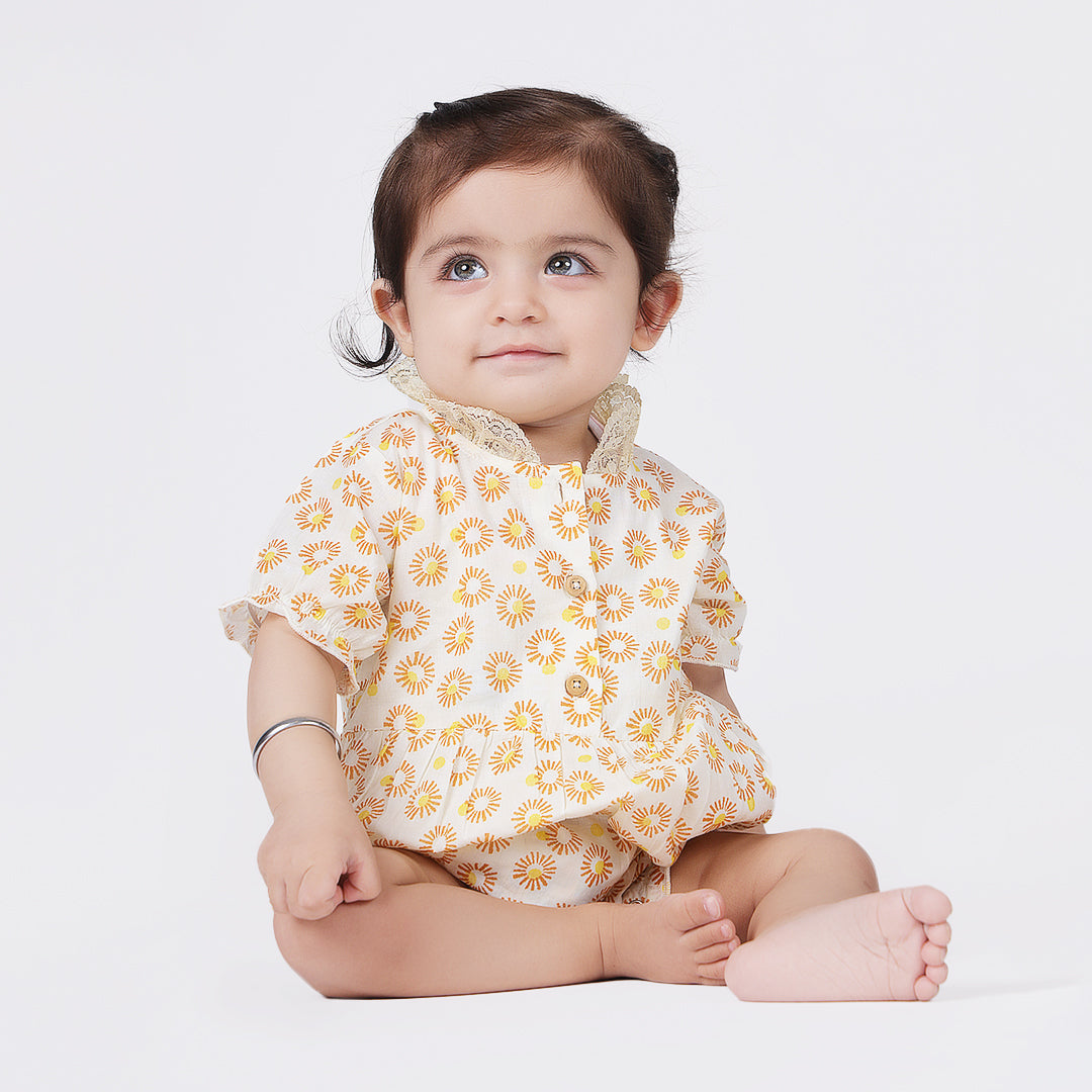 Jumpsuit with lace collar in Sunflower