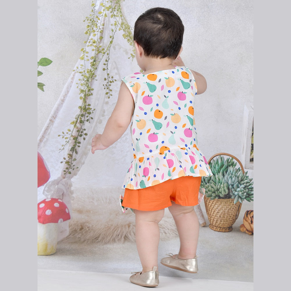 Two Piece Shorts Set in Tropical Fruits
