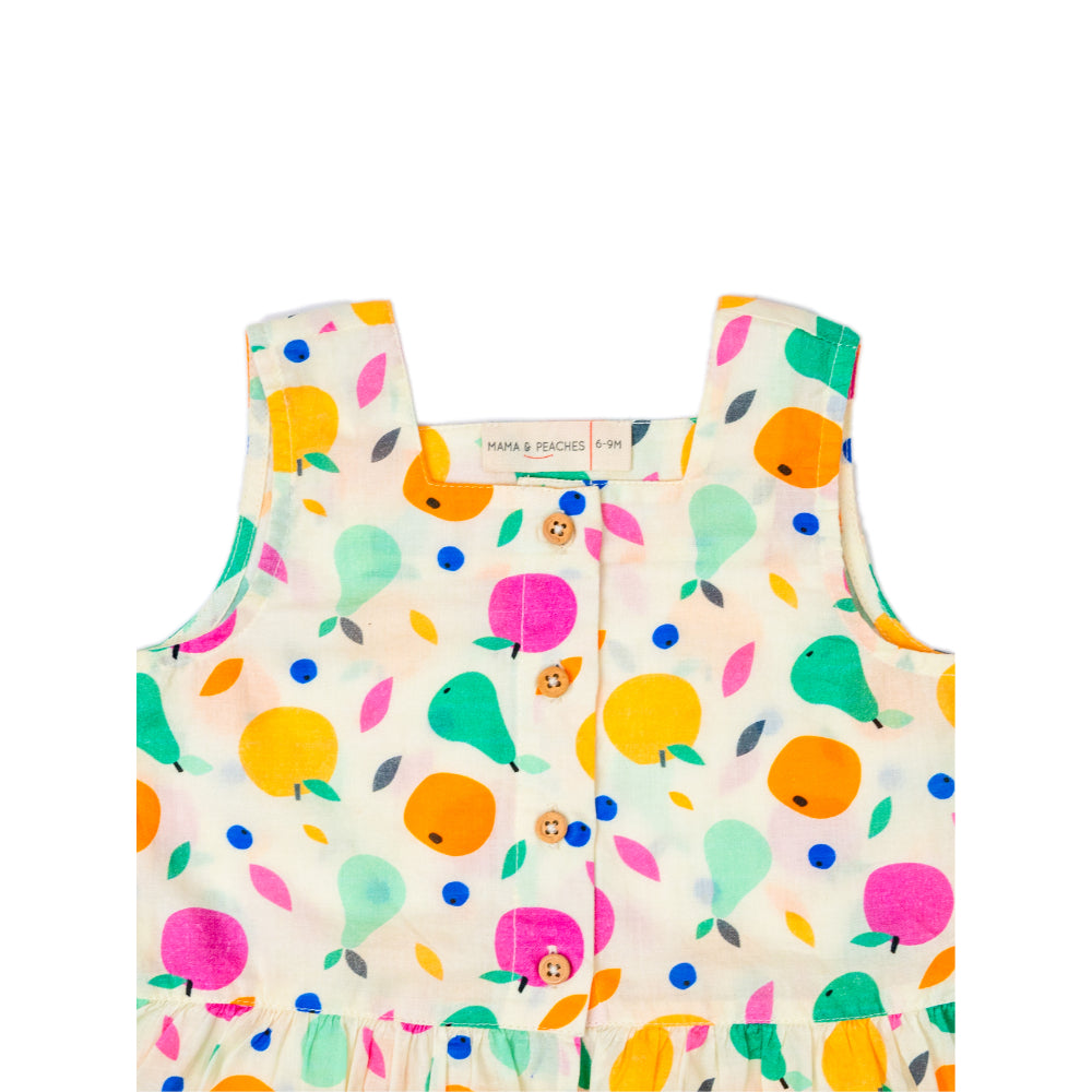 Two Piece Shorts Set in Tropical Fruits