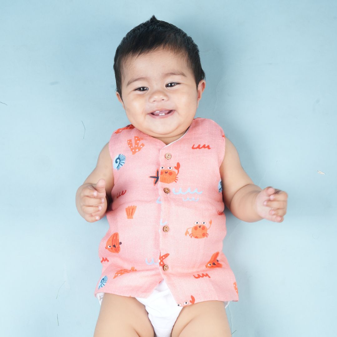 Crabs Muslin Vest
