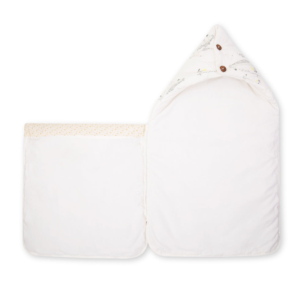 Giraffe Baby Carry Nest
