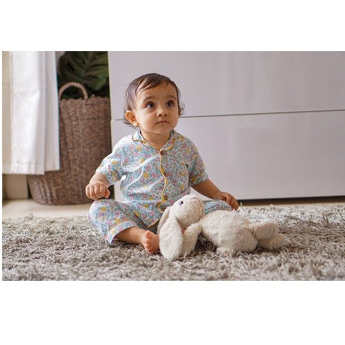 Ditsy Floral Night Suit: A cozy pajama set featuring a delicate ditsy floral print on a soft fabric.
