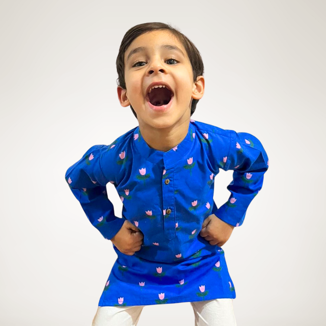 Mama &amp; Peaches Pretty Flower Kurta Set (Royal Blue)