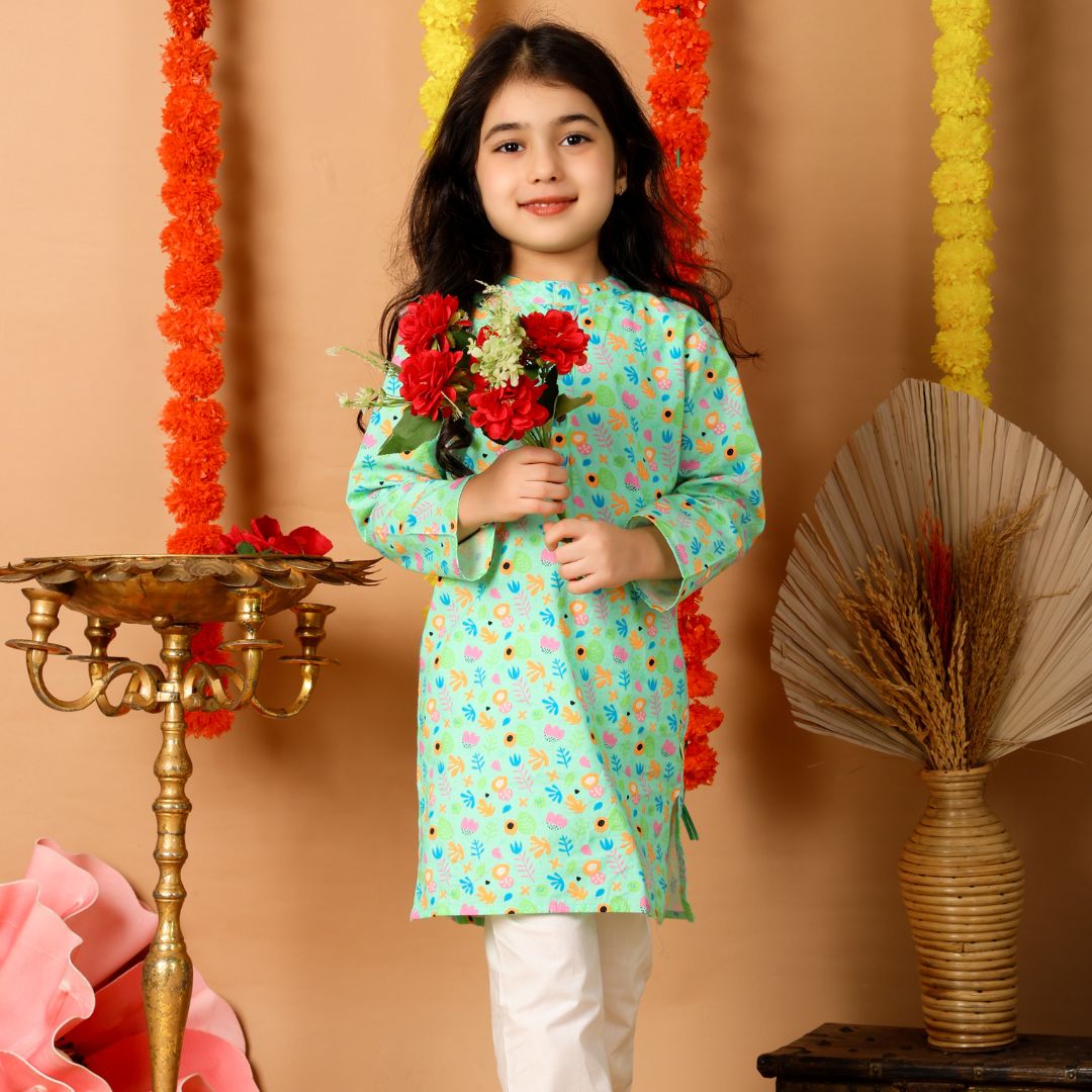 Flower Pop Kurta Set