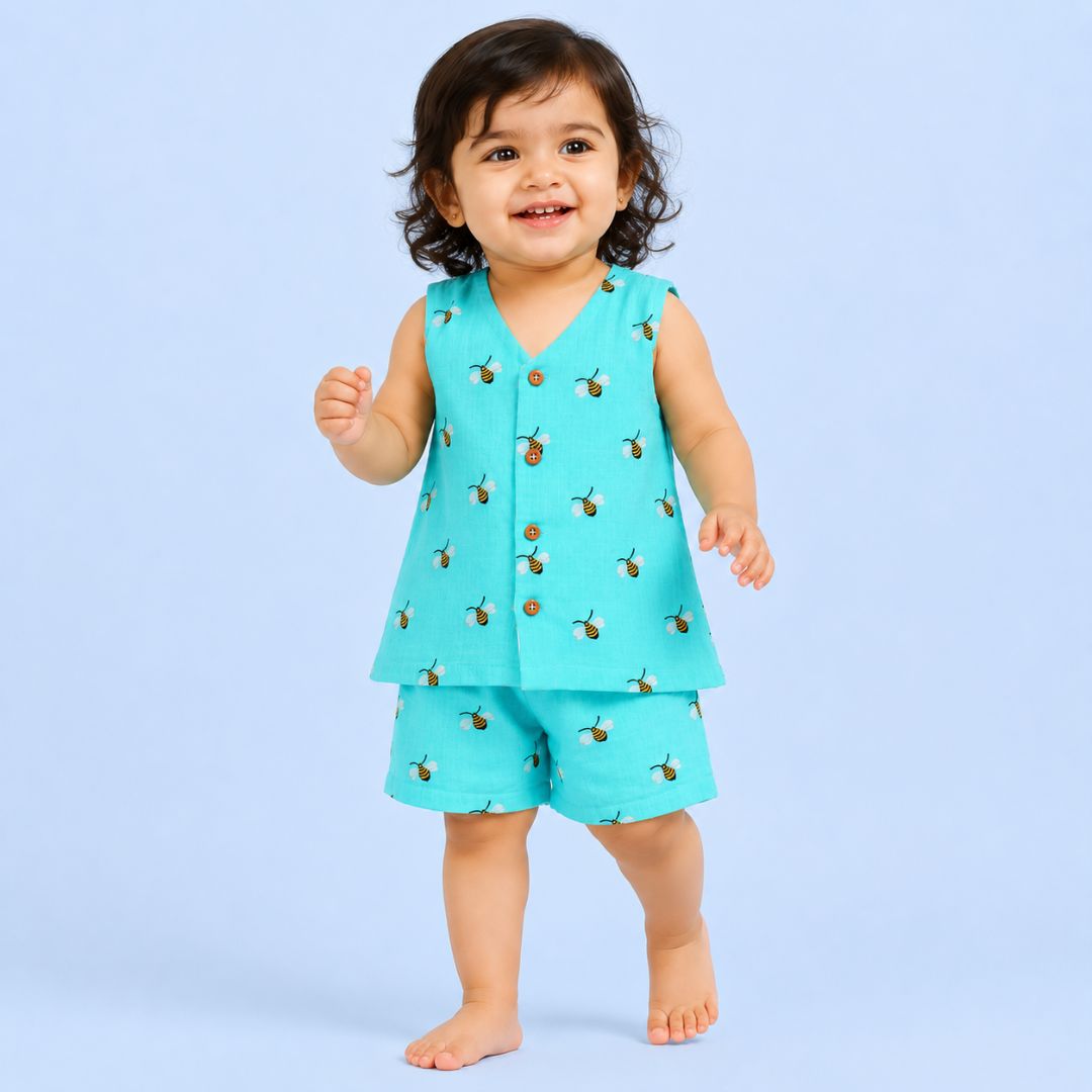Busy Bees Jhabla Top with Shorts