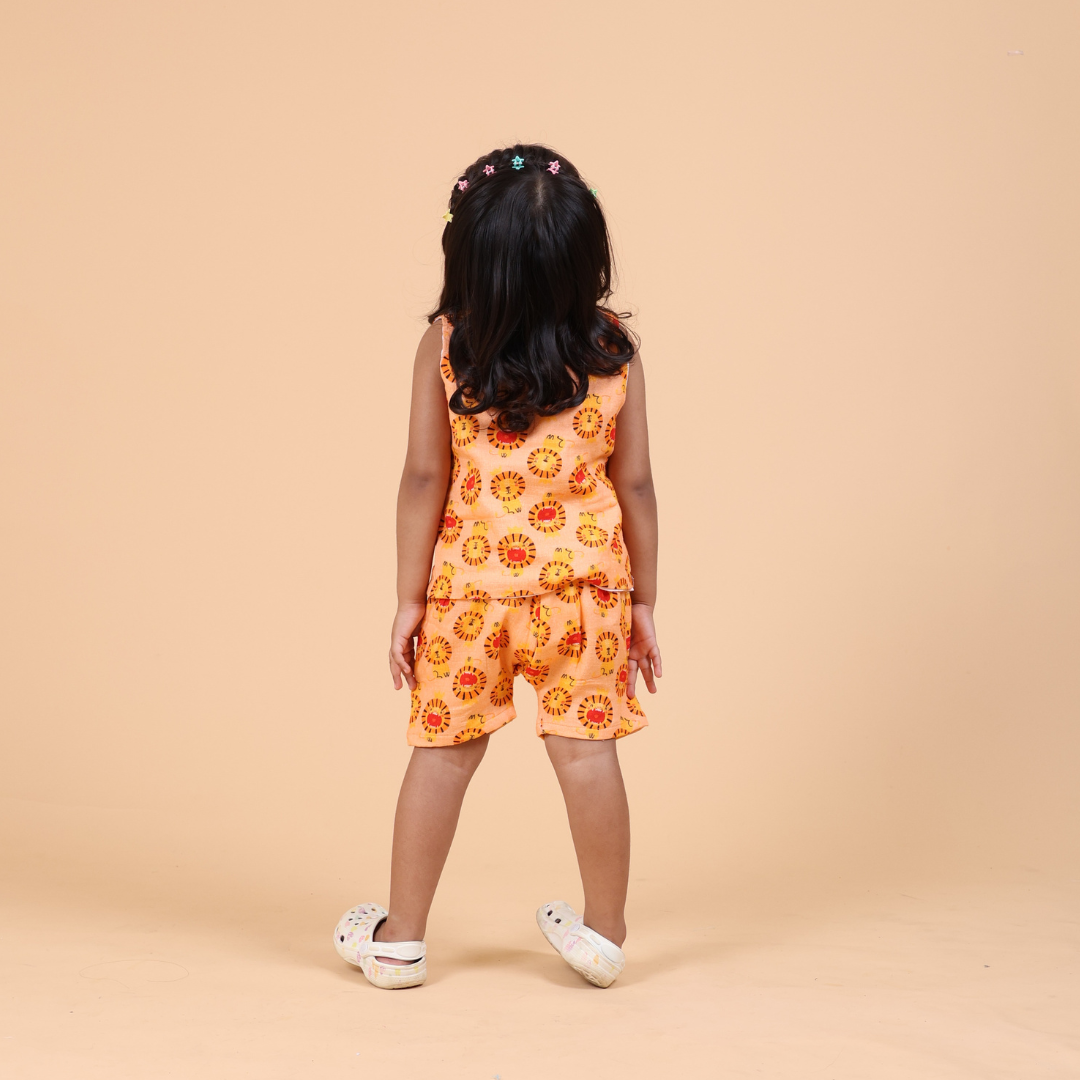 Lion Muslin Jhabla Top with Shorts