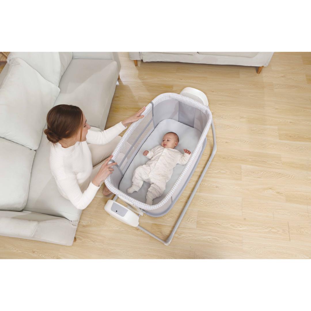 Mastela Rocker &amp; Bassinet Deluxe 4in1 Bassinet White Birth to 36 Months