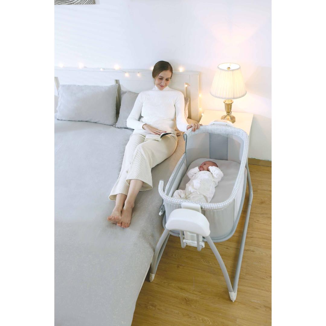 Mastela Rocker &amp; Bassinet Deluxe 4in1 Bassinet White Birth to 36 Months