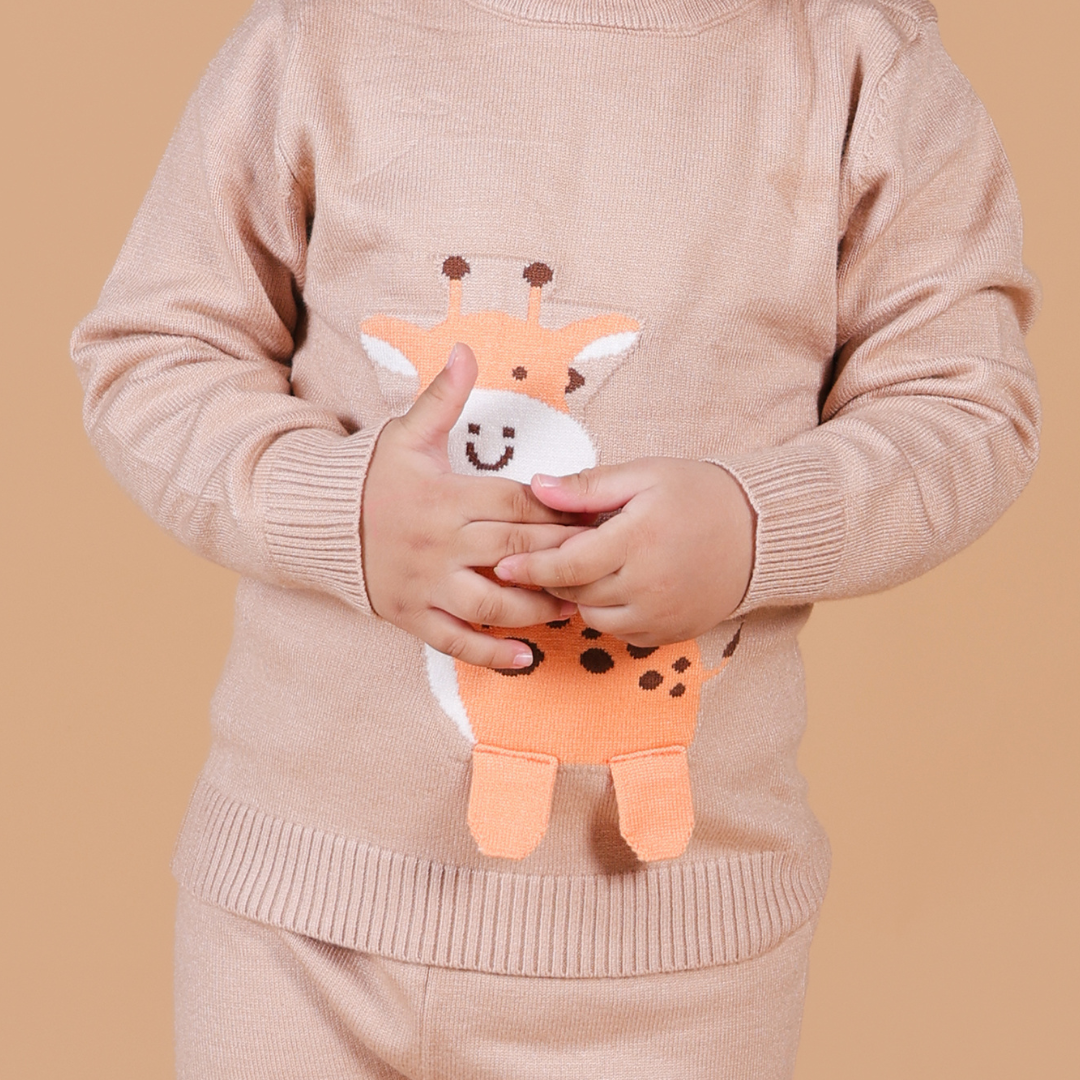 Cute Giraffe Knitted Winter Co-Ord Set - Brown