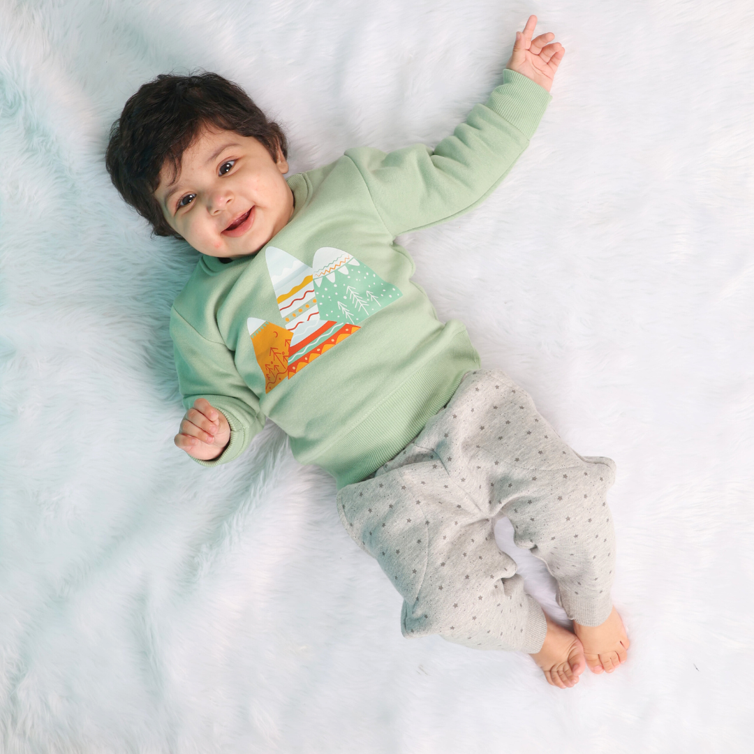 Green Snow Mountains Sweatshirt + Joggers Set  (3-6m)