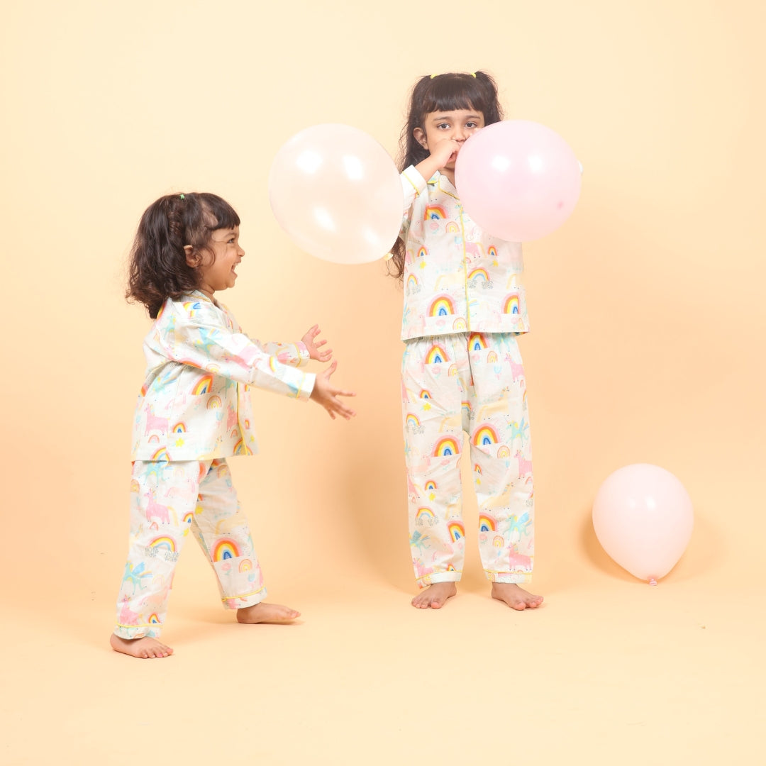 Mama &amp; Peaches Unicorn &amp; Rainbows Full Sleeves Night Suit